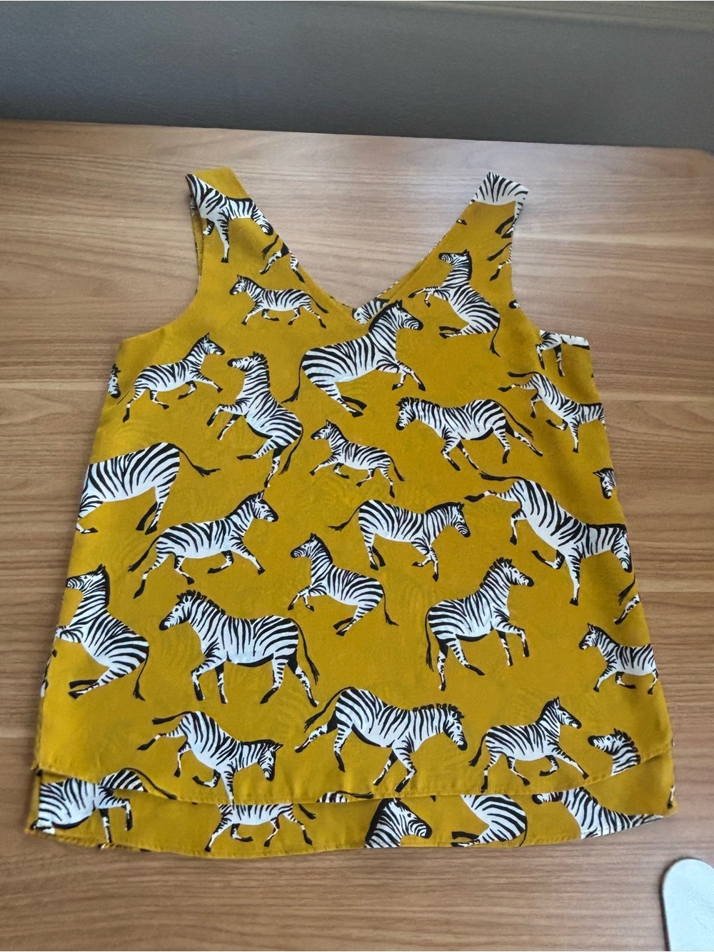 Ann Taylor Factory Mustard Yellow Zebra Print Sleeveless Layered Blouse XS - Picture 7 of 9